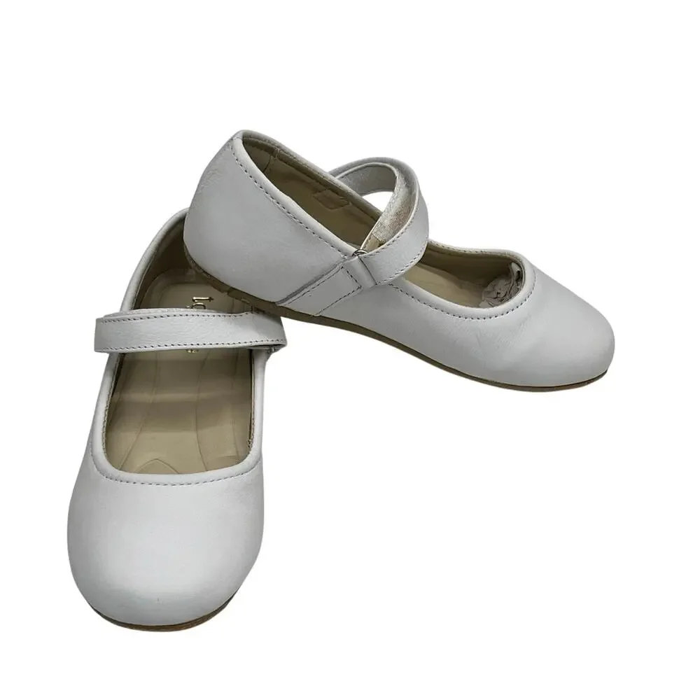 NWT (Please Read) Toke Size 38 (USA Y6) White Mary Janes